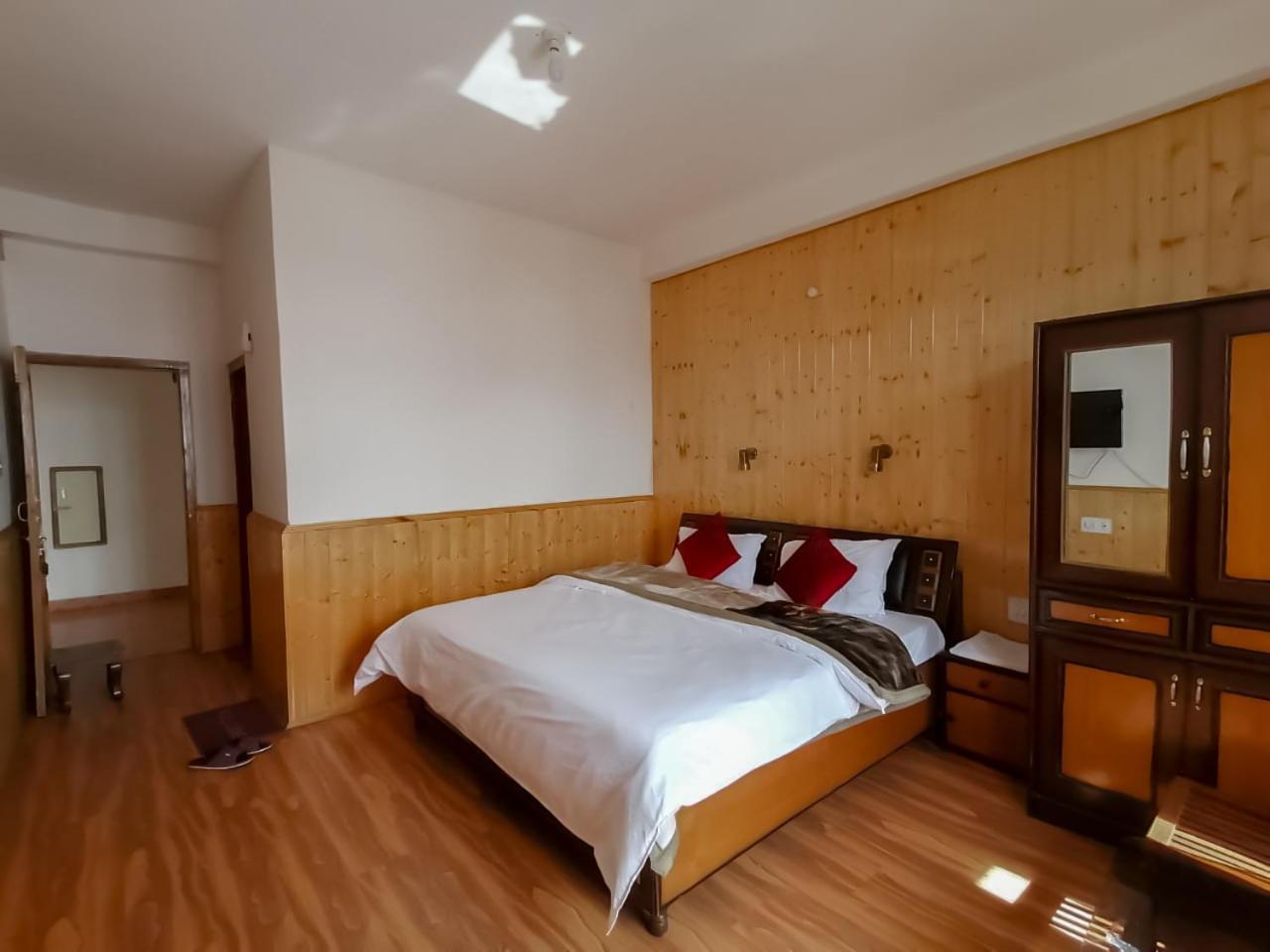 Hotel New Gyespa Kyelang Dış mekan fotoğraf