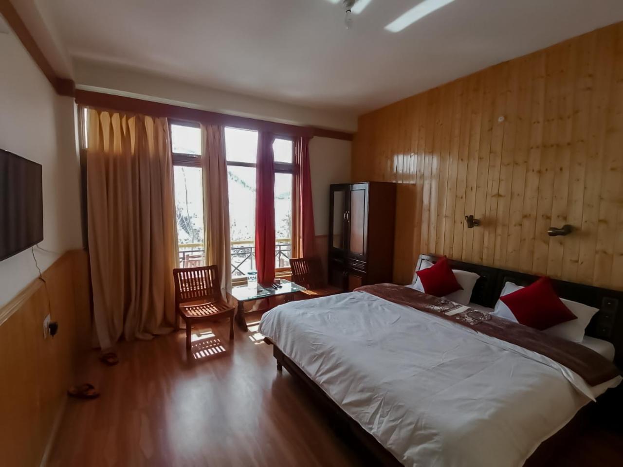 Hotel New Gyespa Kyelang Dış mekan fotoğraf